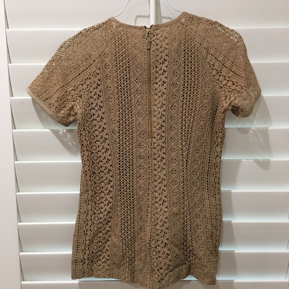 Banana Republic Lace Top - Picture 3 of 5